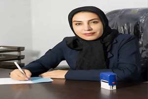 پیام تبریک سرپرست شبکه بهداشت به مناسبت هفته دولت و روزکارمند
