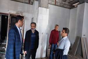 بررسی پروژه های عمرانی خیرساز شهرستان لامرد با حضور مدیر سازمانهای مردم نهاد و خیرین و خیرین سلامت دانشگاه علو م پزشکی شیراز