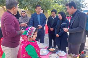 برگزاری جشنواره نان و غلات در دبستان خدیجه کبری (س) لامرد