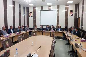 نشست کارگروه سلامت امنیت غذایی در سالن اجتماعات شهید جنگ آور فرمانداری شهرستان لامردبرگزار شد.