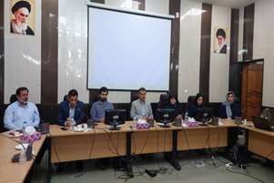 نشست آموزشی پوکی استخوان، سرطان سینه و تغذیه سالم با شعار «نان و سلامت» در لامردبرگزار شد