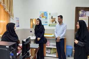 تجلیل از ماماهای شبکه بهداشت و درمان شهرستان لامرد 