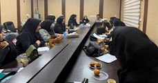نشست توجیهی طرح غربالگری سلامت جسمی بانوان سرپرست خانوار در لامرد
