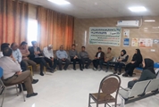 نشست هم‌اندیشی سرپرست شبکه بهداشت و درمان با خیرین و دهیاران منطقه دهشیخ